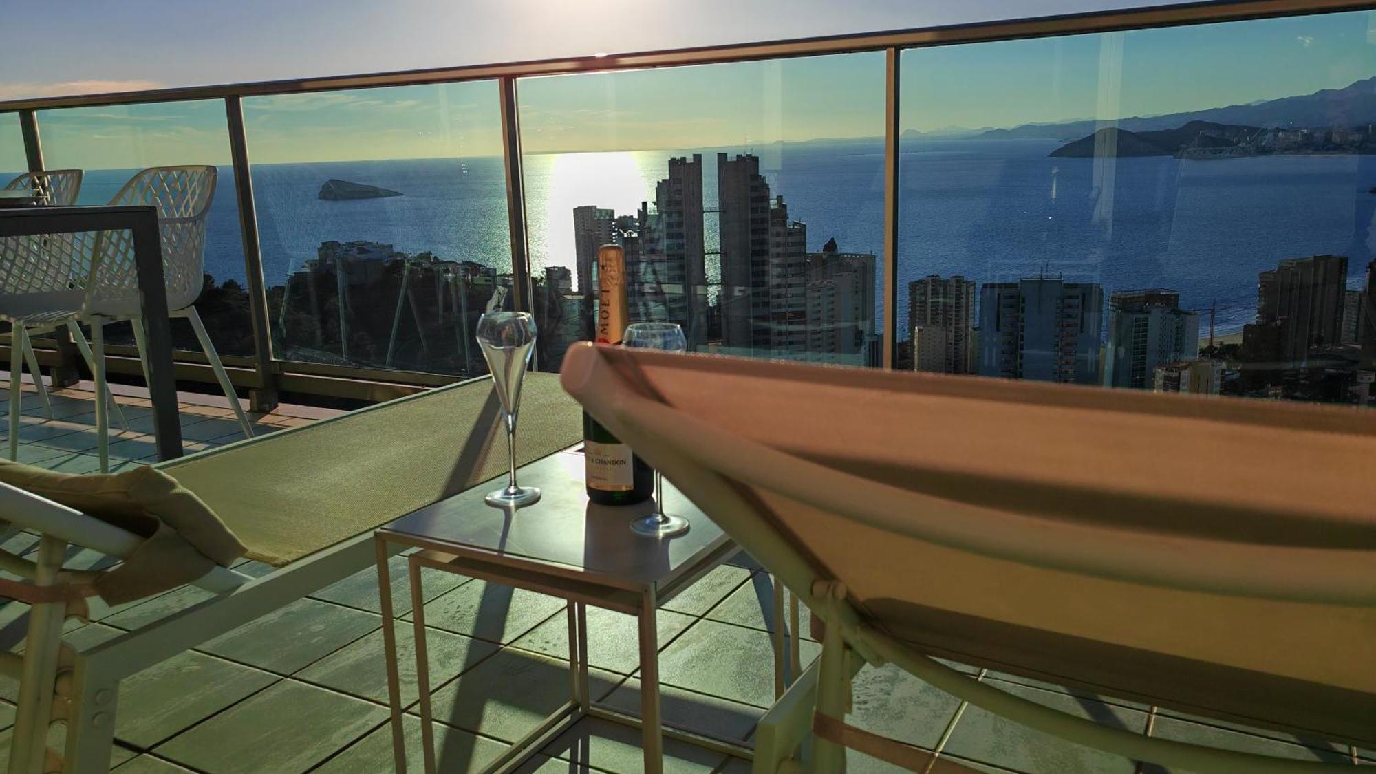 Skyline Floor 28 Sea Views Apartment Benidorm Luaran gambar