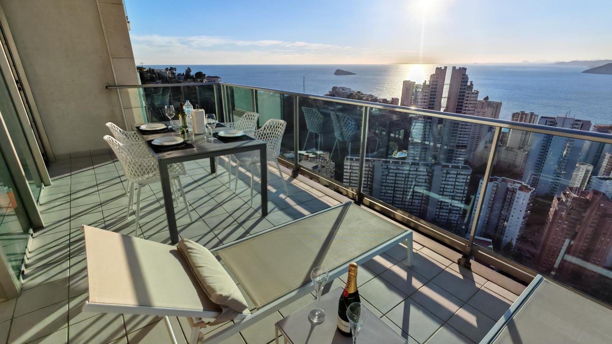 Skyline Floor 28 Sea Views Apartment Benidorm Luaran gambar