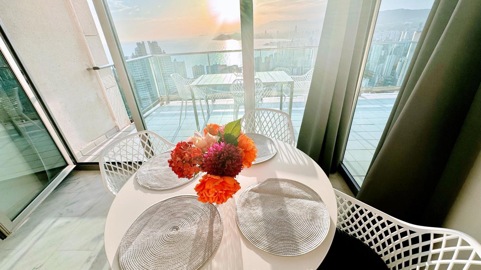 Skyline Floor 28 Sea Views Apartment Benidorm Luaran gambar